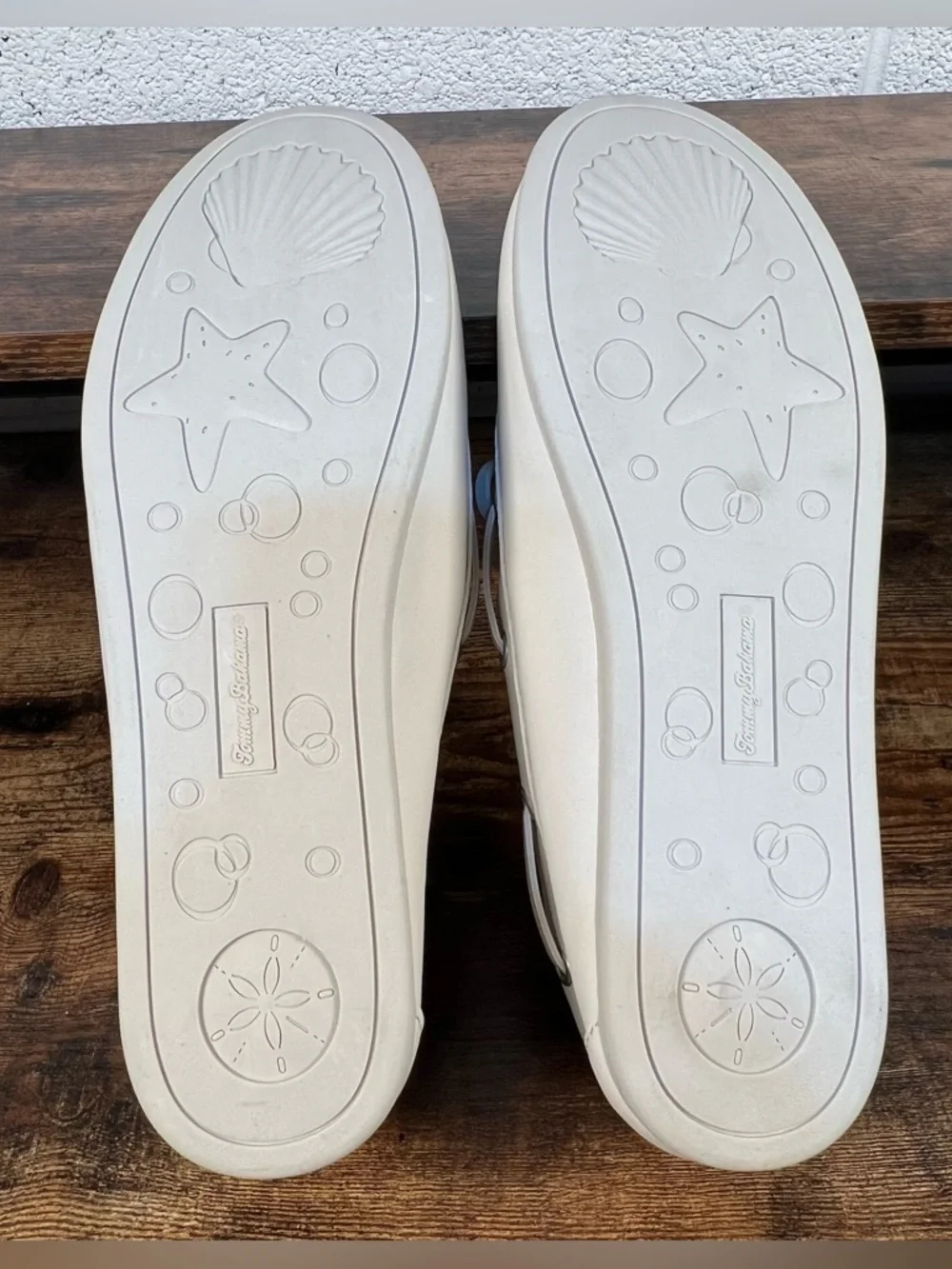 Tommy Bahama Loafer Seafairer White Faux Leather Lightweight Shoes NEW women 8.5